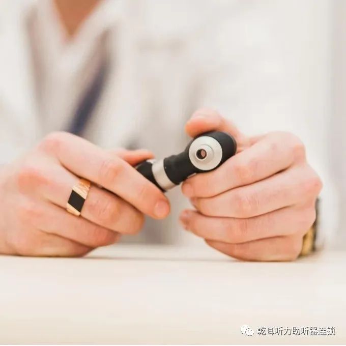 青岛助听器